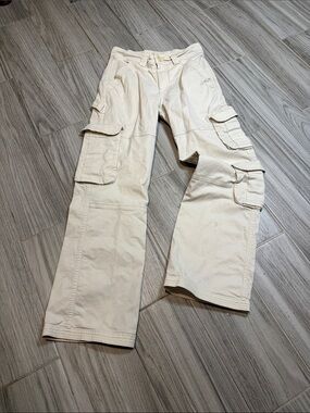 Abercrombie & Fitch Off-White Wide-Leg Cargo Pants